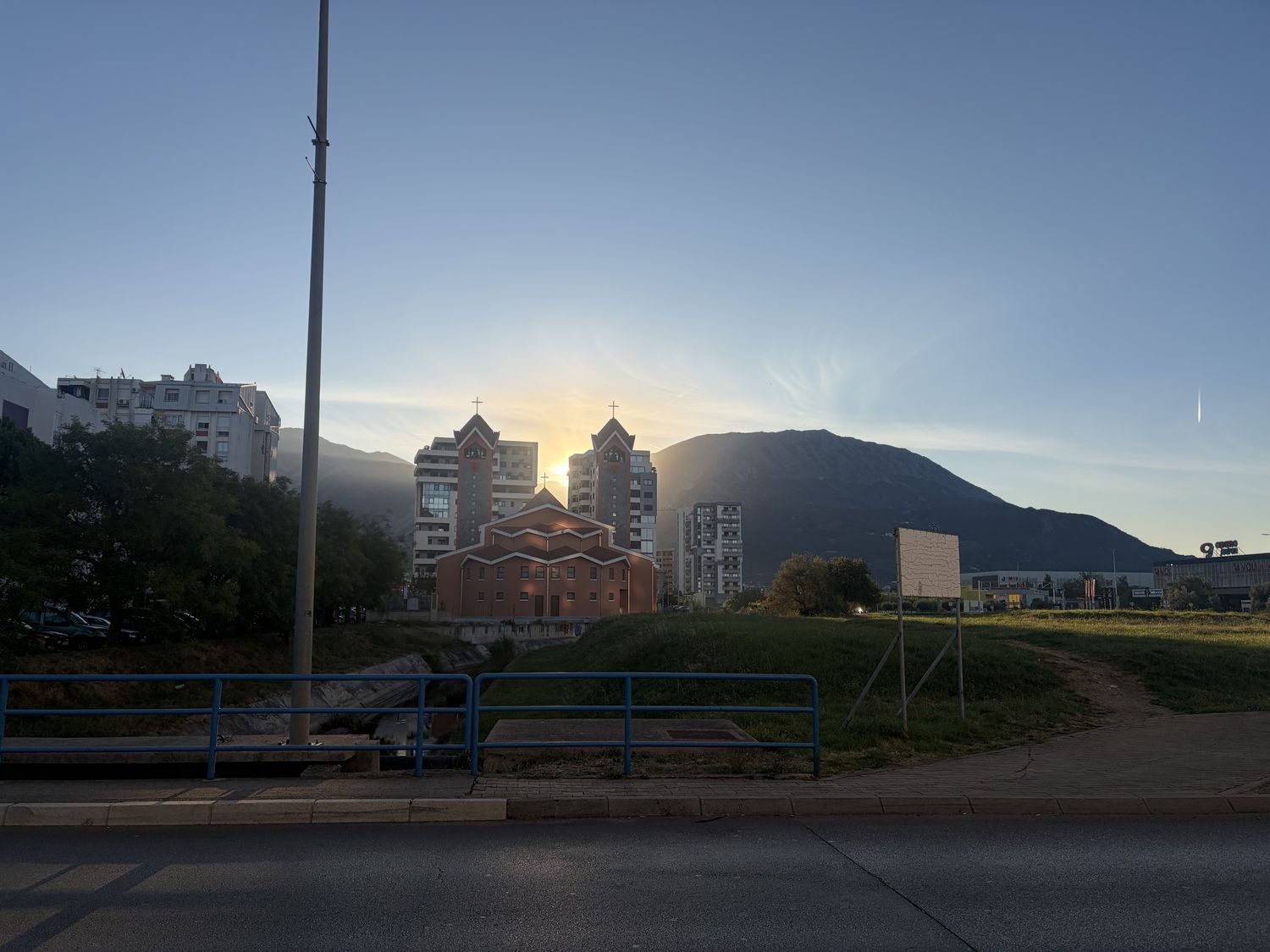 Sunrise at Sutomore.